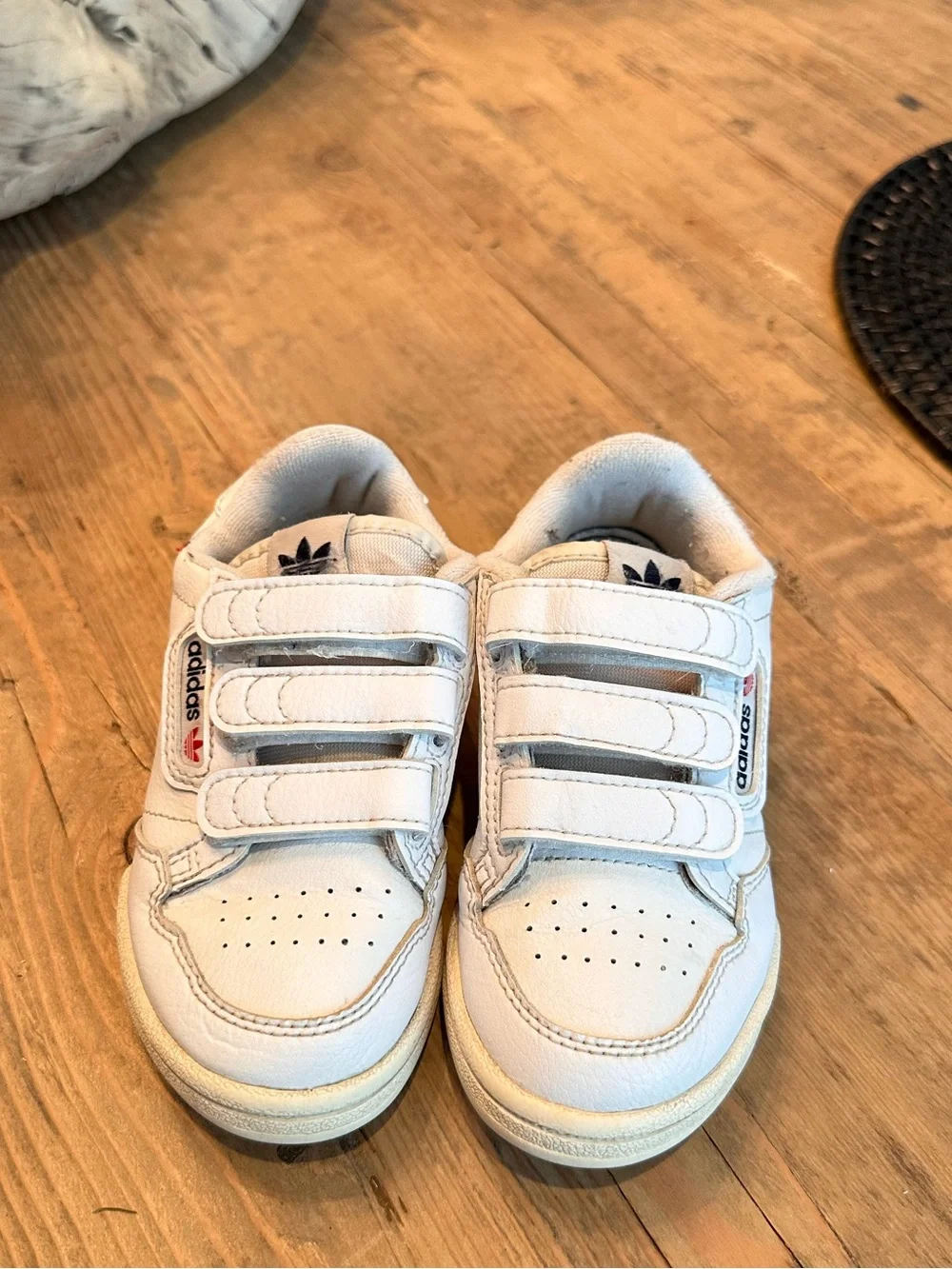 adidas classic kids